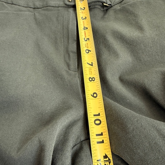 Lauren Ralph Lauren | Olive Casual Zipper Pants | Size 14 | Cotton/Spandex - Picture 6 of 8